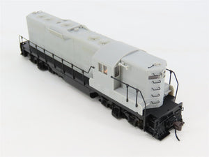 HO Scale Atlas Classic 8401 Undecorated GP7 w/DB Diesel Locomotive