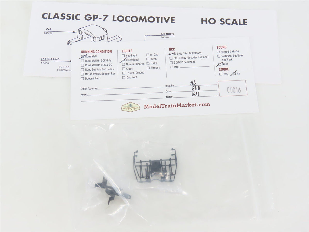 HO Scale Atlas Classic 8401 Undecorated GP7 w/DB Diesel Locomotive