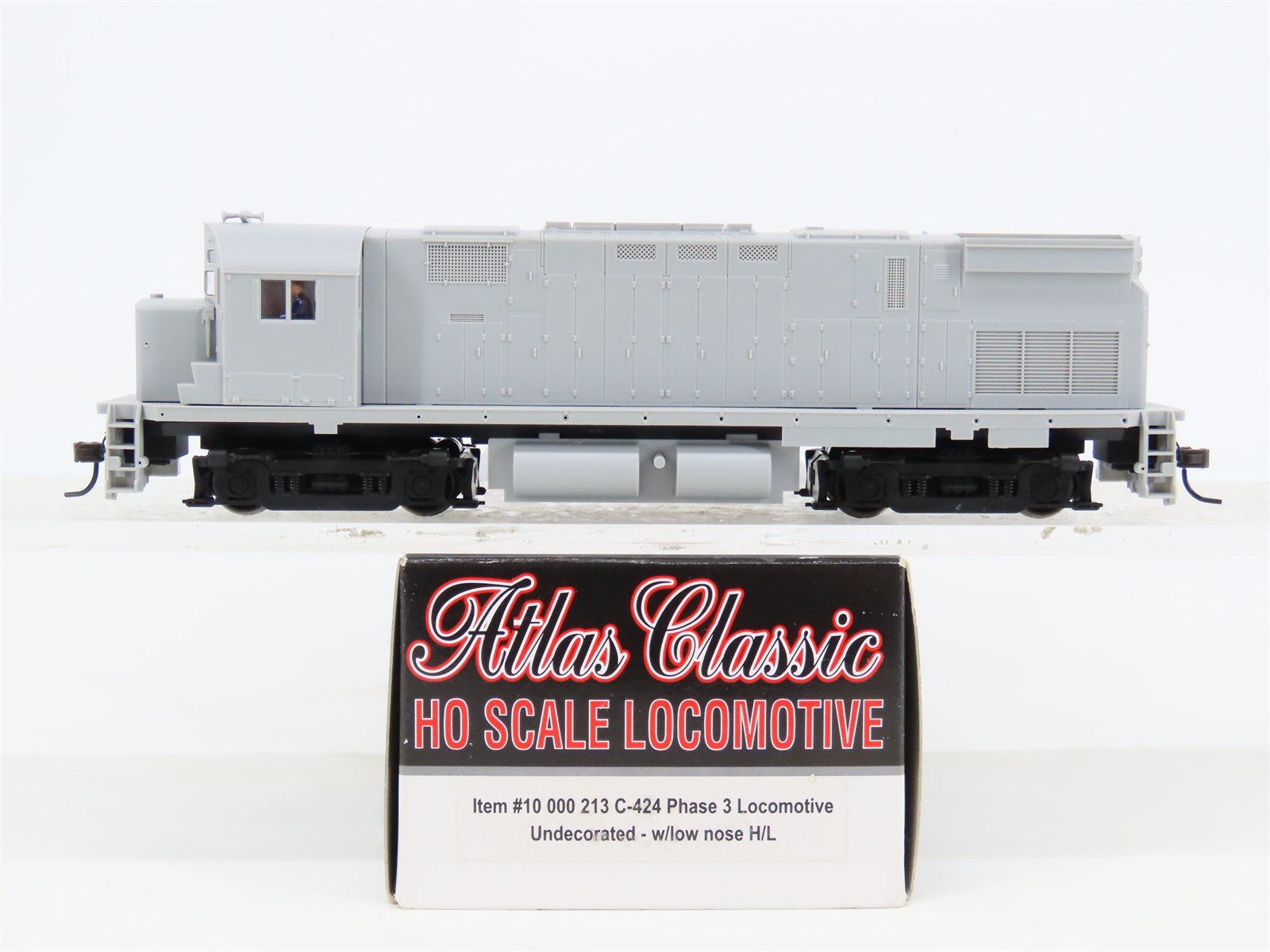 HO Scale Atlas Classic 10000213 Undecorated C424 Phase 3 Diesel Locomotive