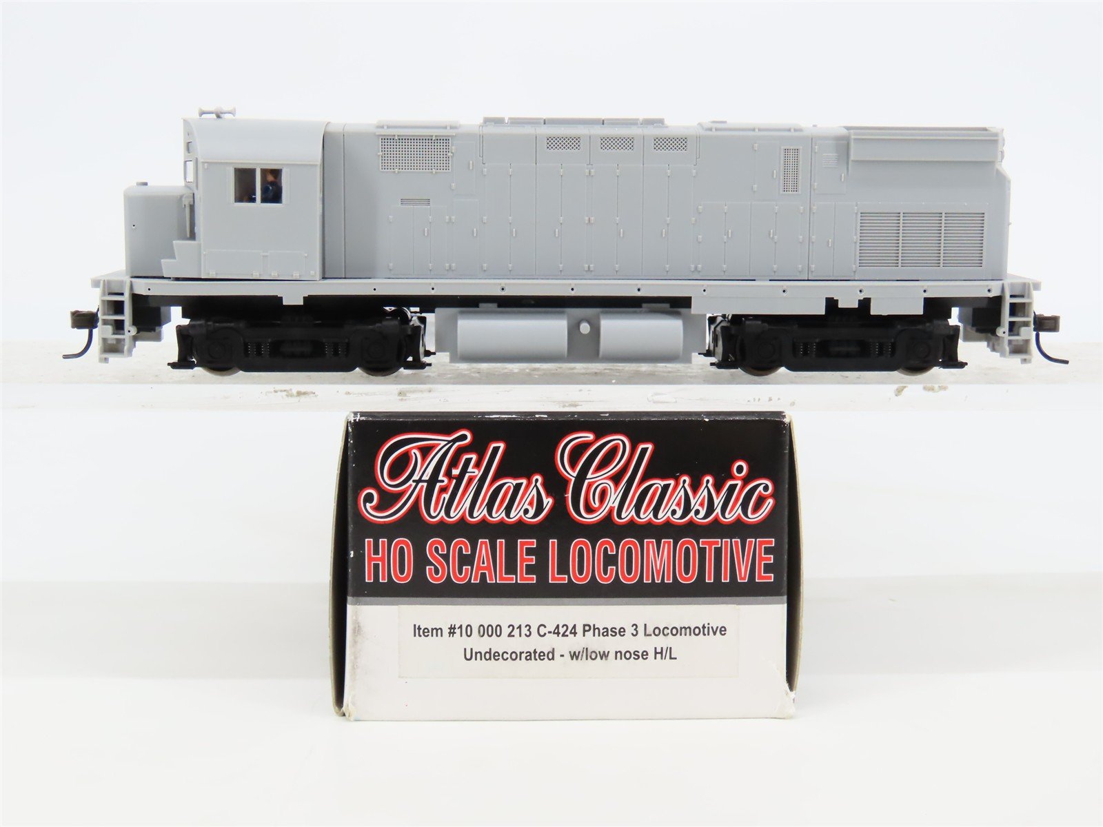 HO Scale Atlas Classic 10000213 Undecorated C424 Phase 3 Diesel Locomotive