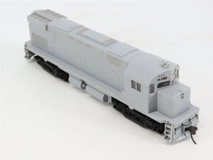 HO Scale Atlas Classic 10000213 Undecorated C424 Phase 3 Diesel Locomotive