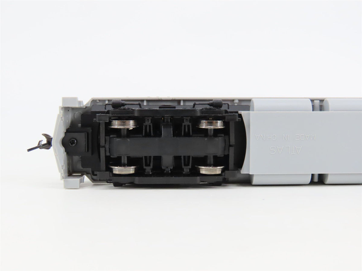 HO Scale Atlas Classic 10000213 Undecorated C424 Phase 3 Diesel Locomotive