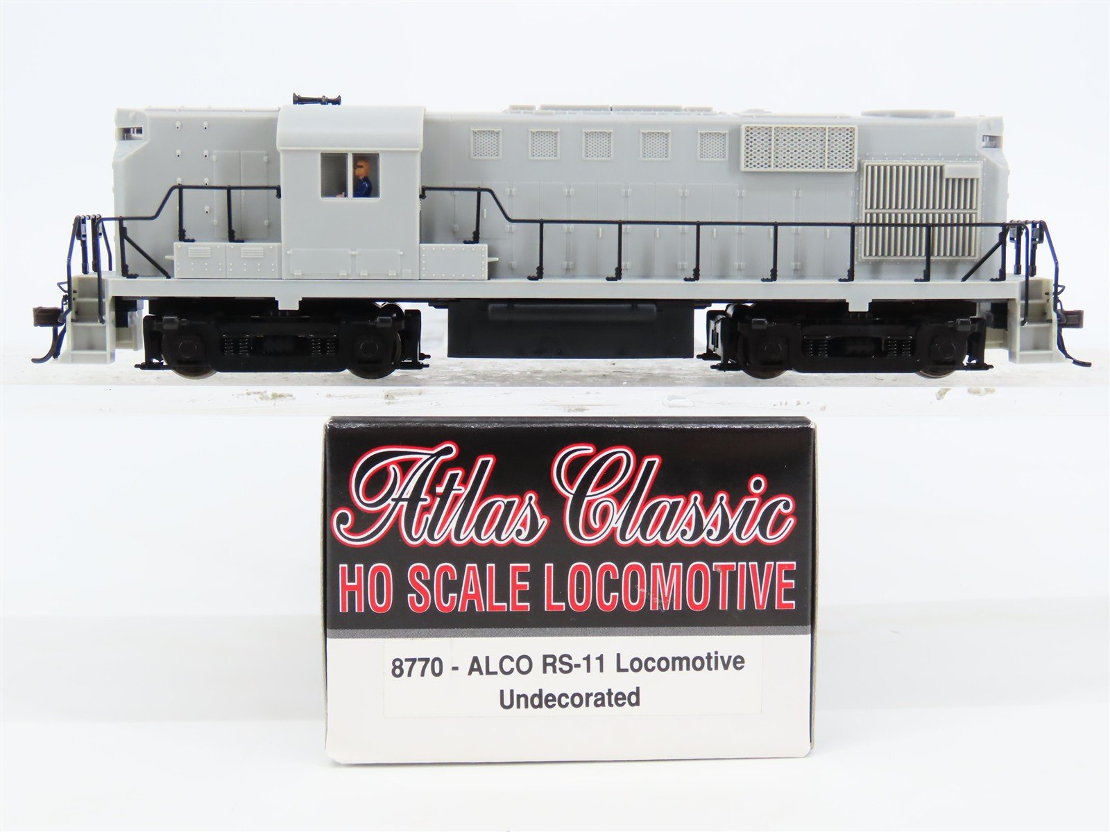 HO Scale Atlas Classic 8770 Undecorated RS11 High Hood Diesel Locomotive