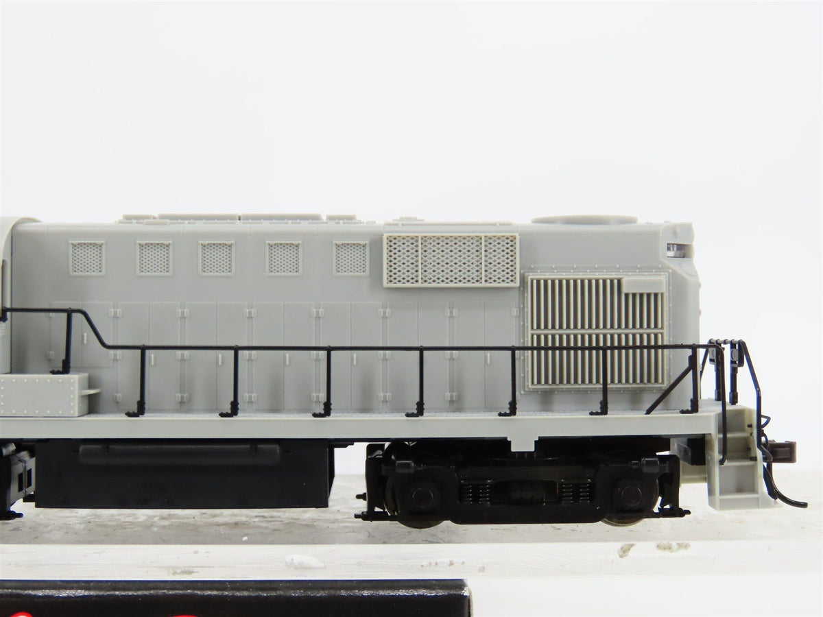 HO Scale Atlas Classic 8770 Undecorated RS11 High Hood Diesel Locomotive