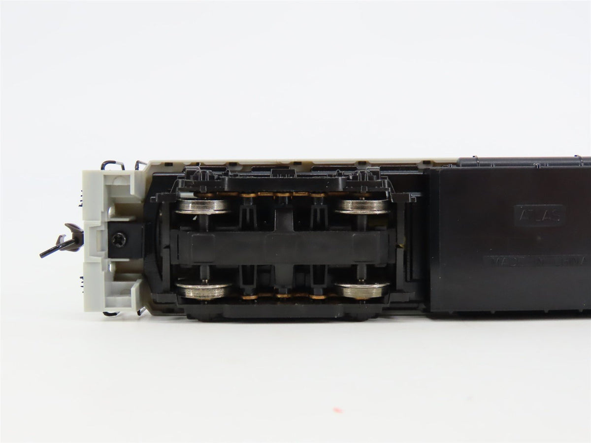 HO Scale Atlas Classic 8770 Undecorated RS11 High Hood Diesel Locomotive