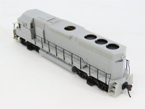 HO Scale Atlas 8900 Undecorated GP40 Diesel Locomotive