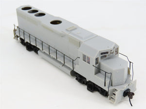 HO Scale Atlas 8900 Undecorated GP40 Diesel Locomotive