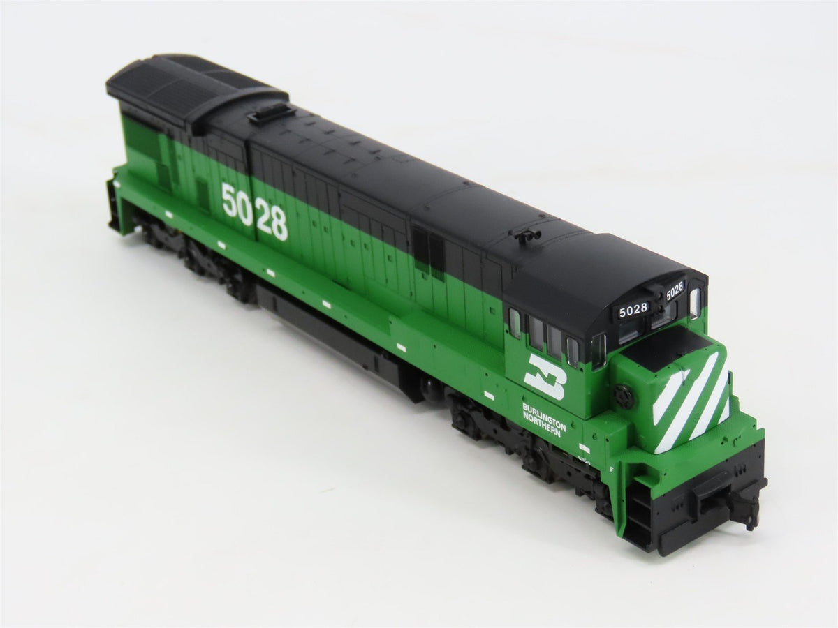 HO Scale Atlas 8605 BN Burlington Northern C30-7 Diesel Locomotive #5028