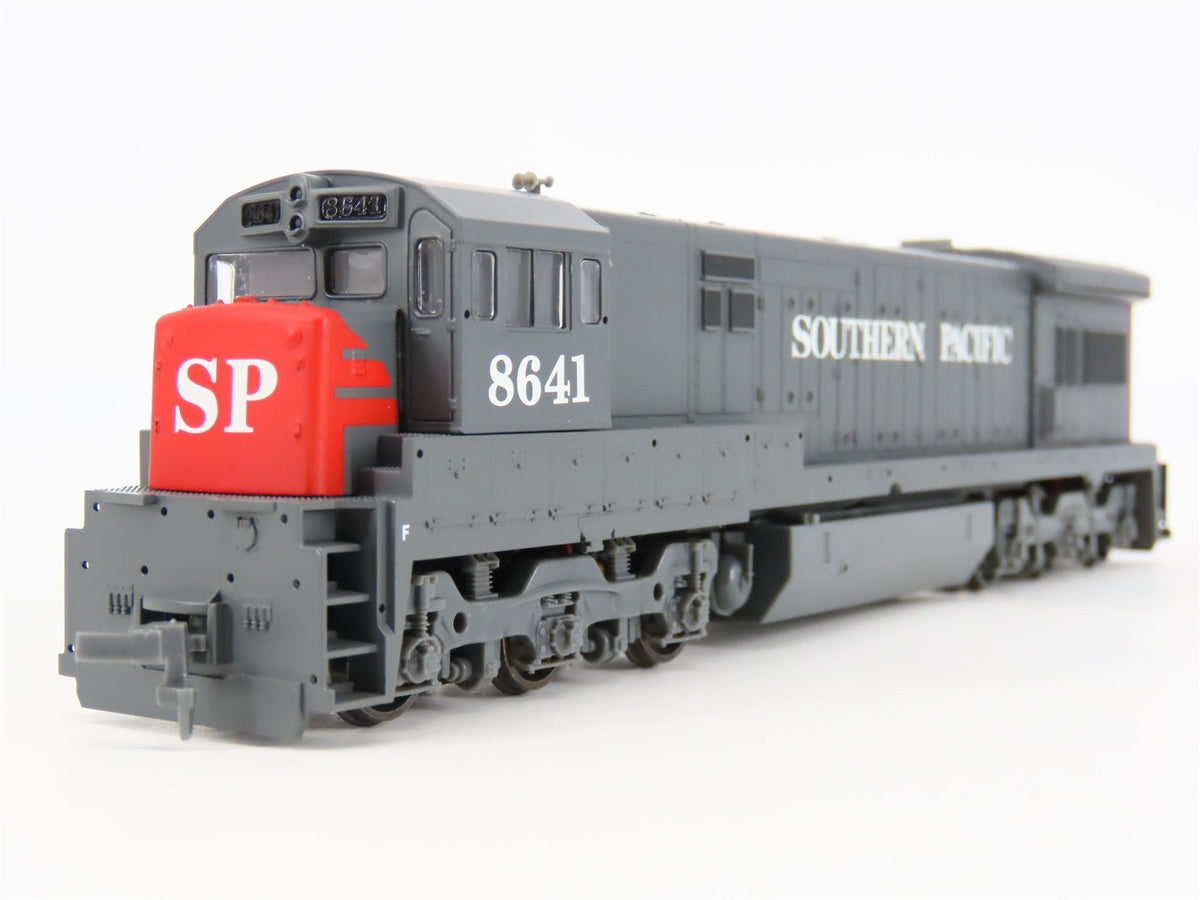 HO Scale Atlas 8527 SP Southern Pacific U33C Diesel Locomotive #8641