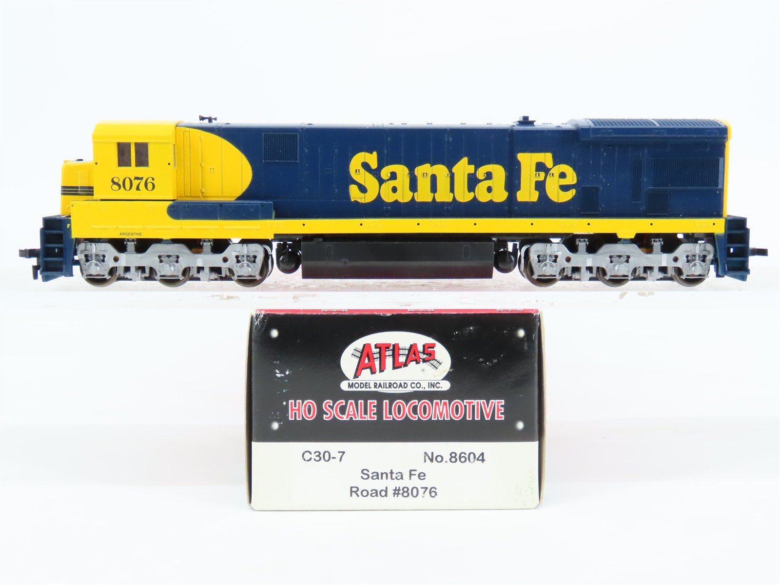 HO Scale Atlas 8604 ATSF Santa Fe C30-7 Diesel Locomotive #8076