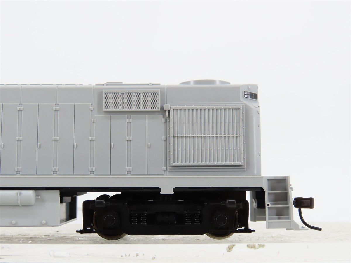HO Scale Atlas Trainmaster 8380 Undecorated RS-32 w/o DB Diesel Locomotive