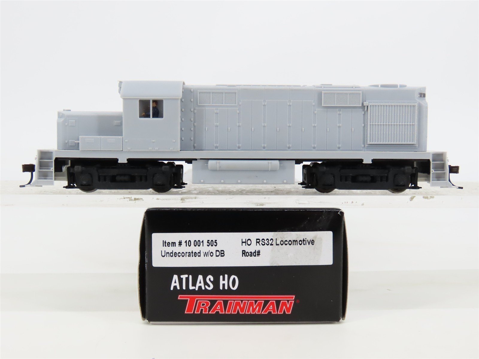 HO Scale Atlas Trainman 10001505 Undecorated RS32 Diesel Locomotive