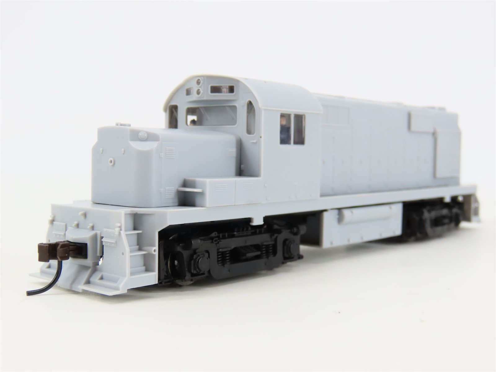 HO Scale Atlas Trainman 10001505 Undecorated RS32 Diesel Locomotive