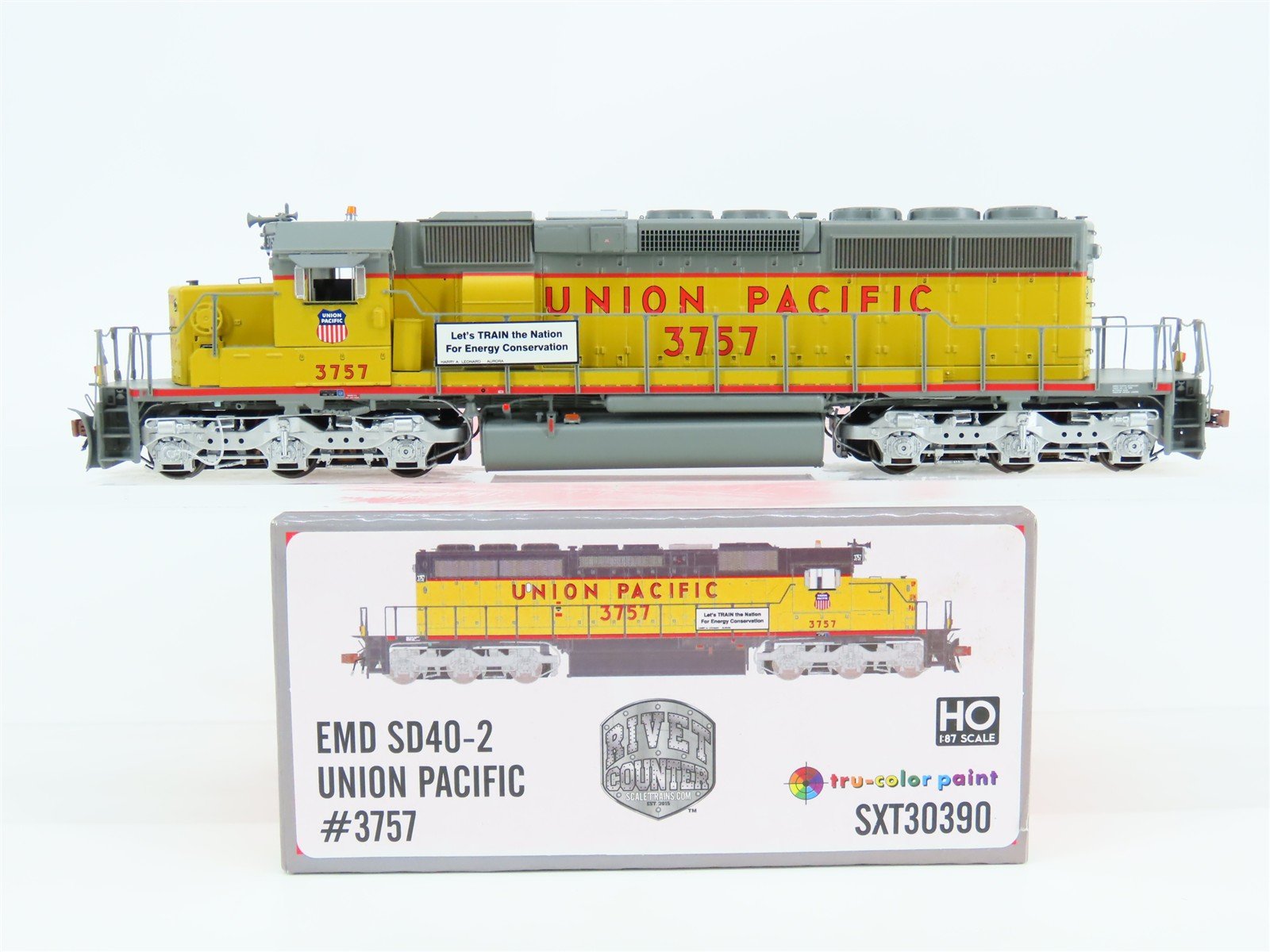 HO Scale Scaletrains SXT30390 UP Union Pacific SD40-2 Diesel Locomotive #3757