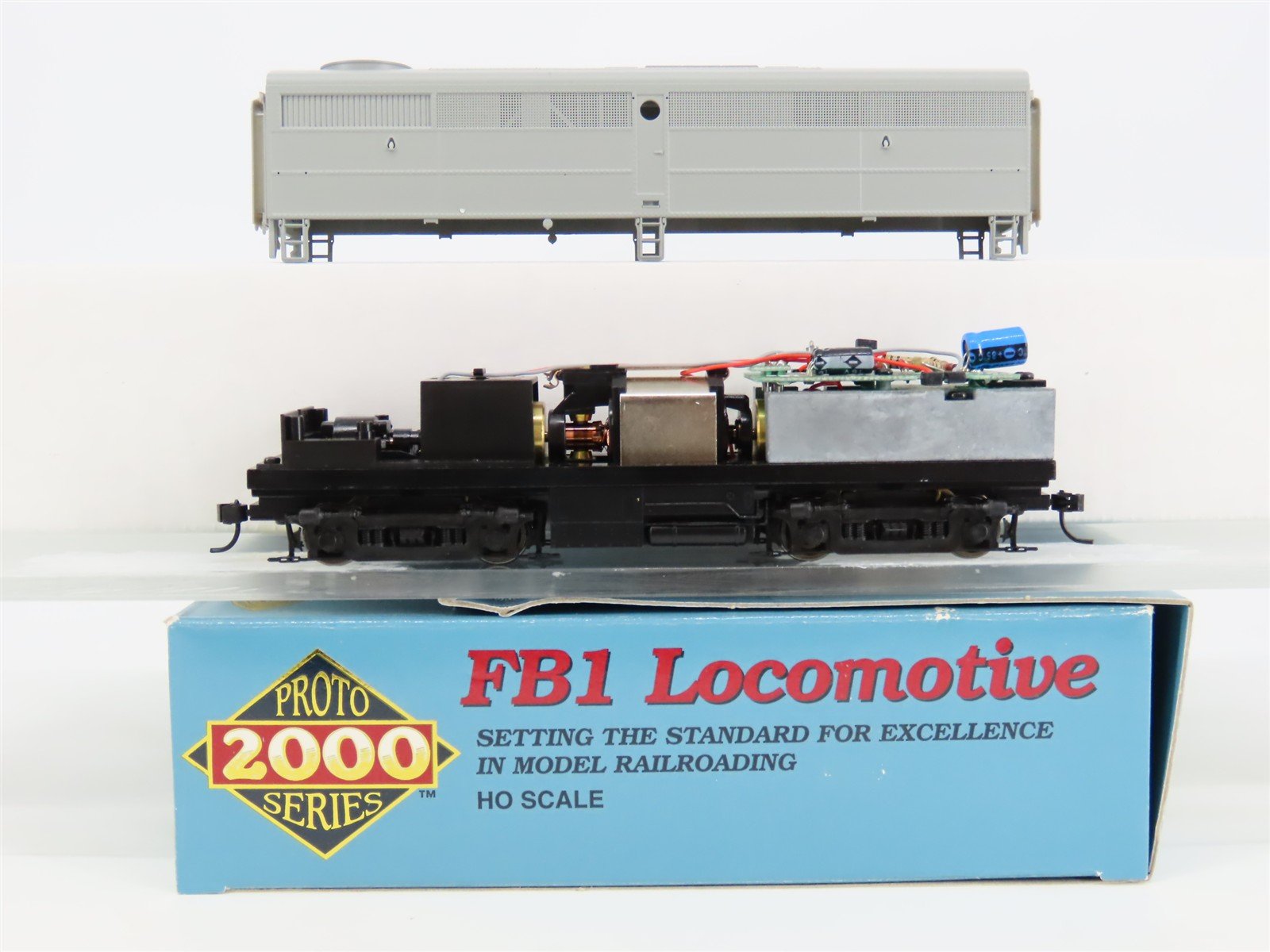 HO Scale Proto 2000 Undecorated FB1 Diesel Locomotive