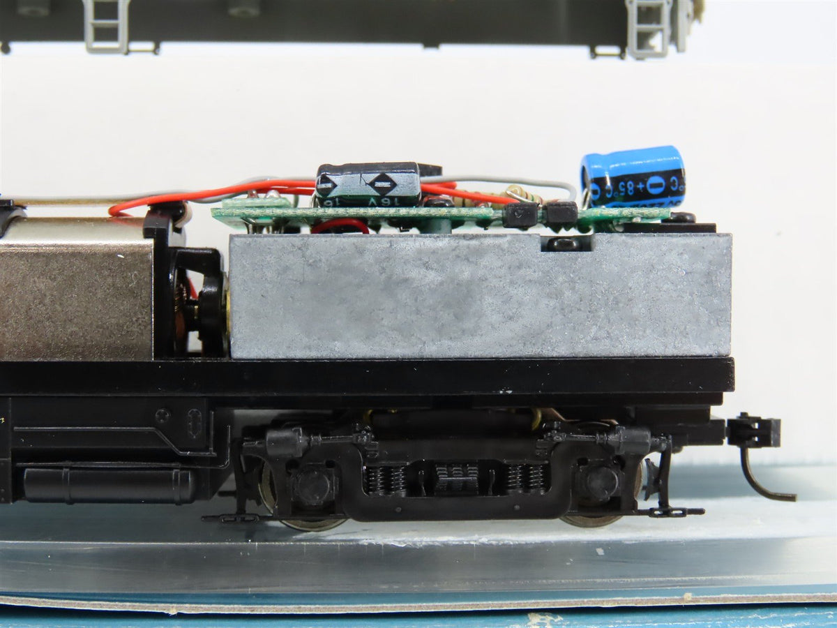 HO Scale Proto 2000 Undecorated FB1 Diesel Locomotive