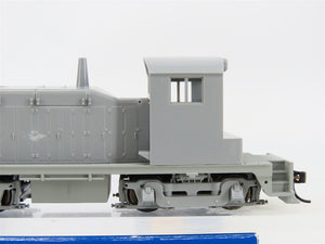 HO Scale Walthers Mainline 910-9200 Undecorated SW1 Diesel Locomotive