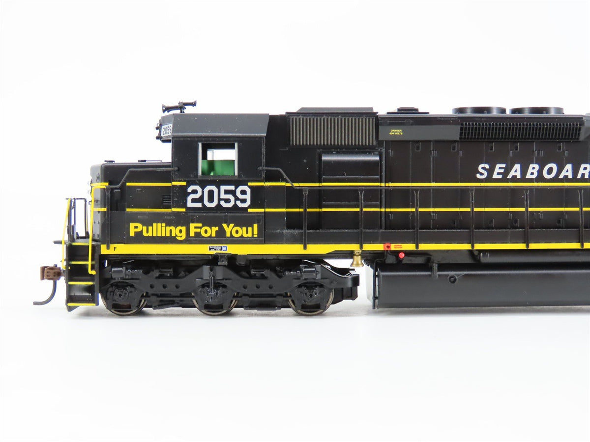 HO Scale Athearn SCL Seaboard Coast Line SD45-2 Diesel Locomotive #2059