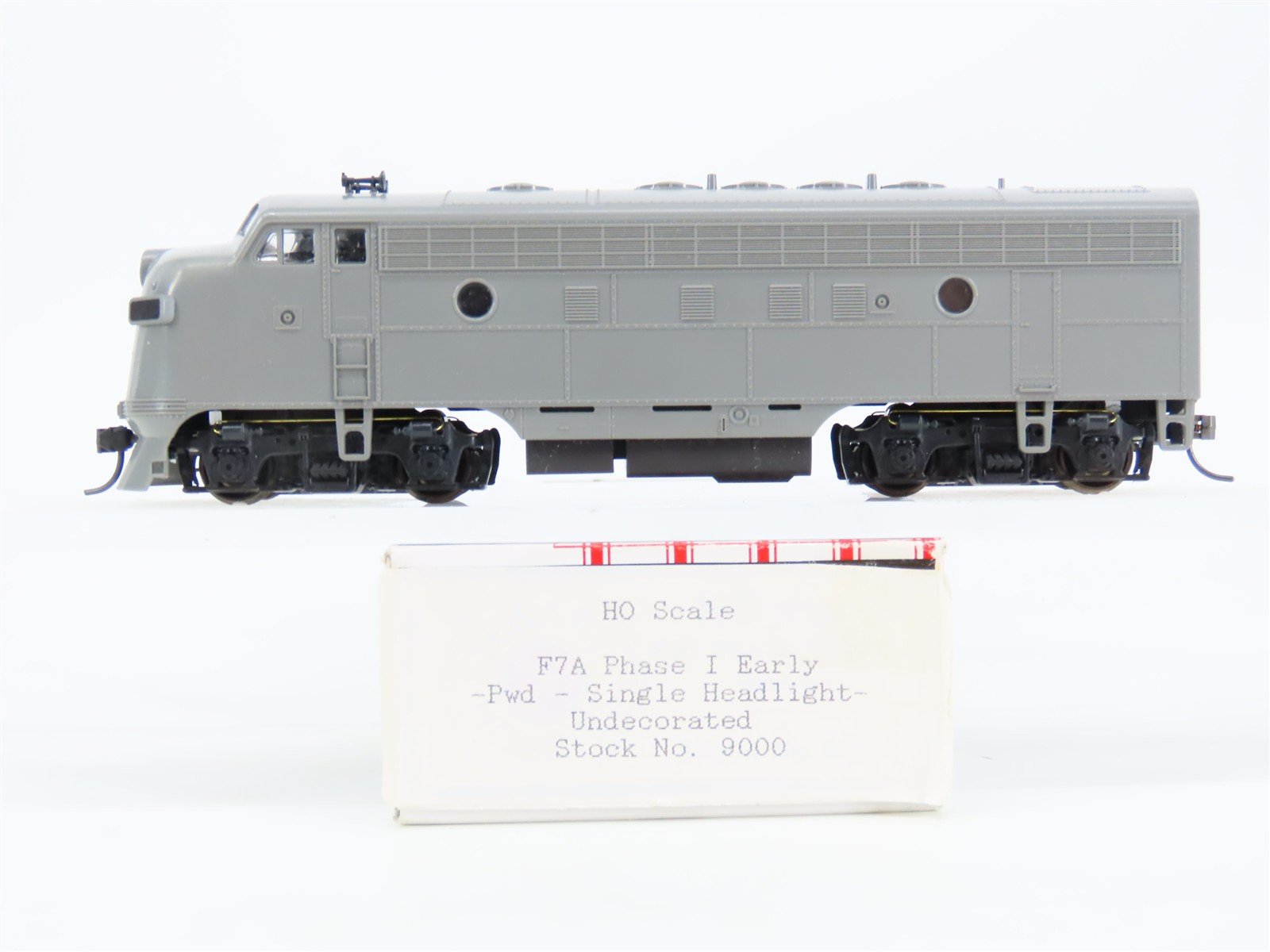 HO Scale Stewart Hobbies 9000 Undecorated F7A Diesel Locomotive