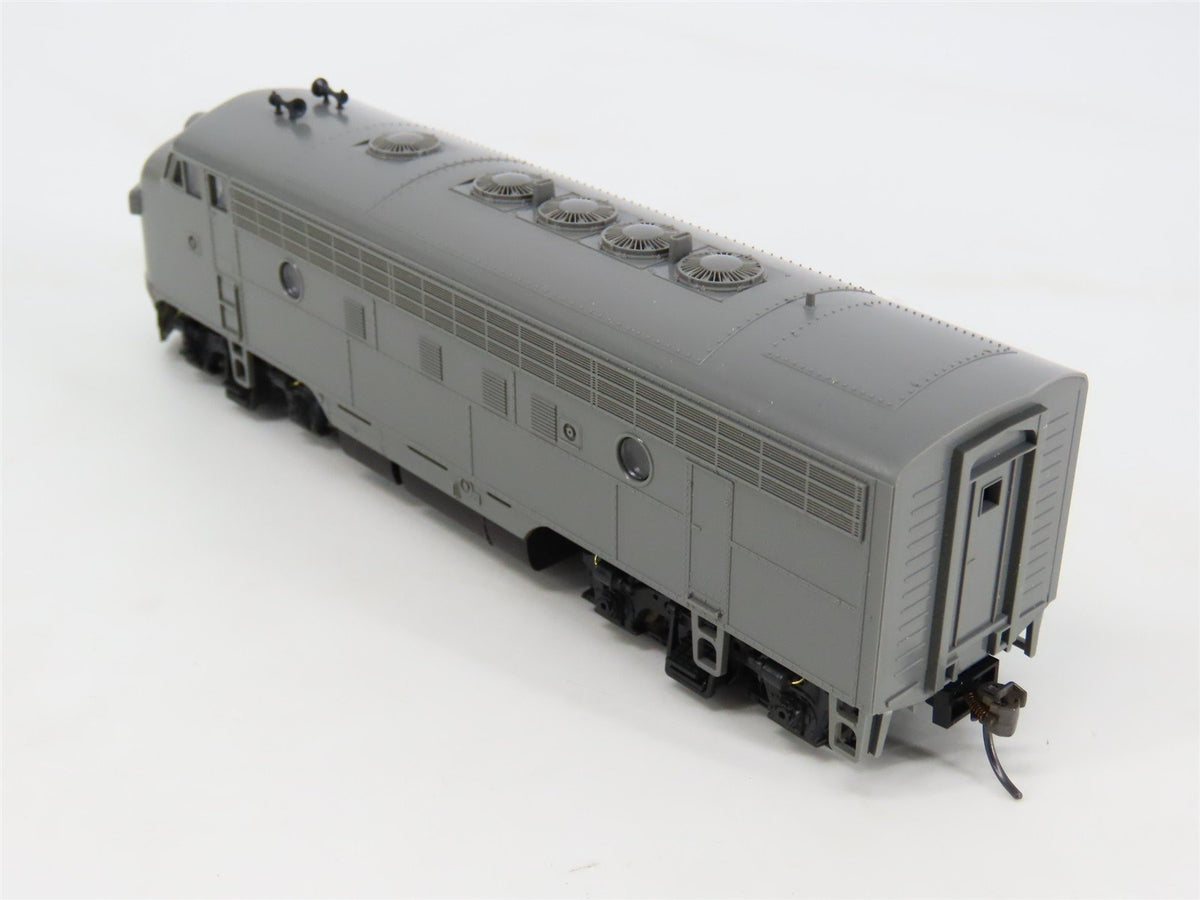 HO Scale Stewart Hobbies 9000 Undecorated F7A Diesel Locomotive