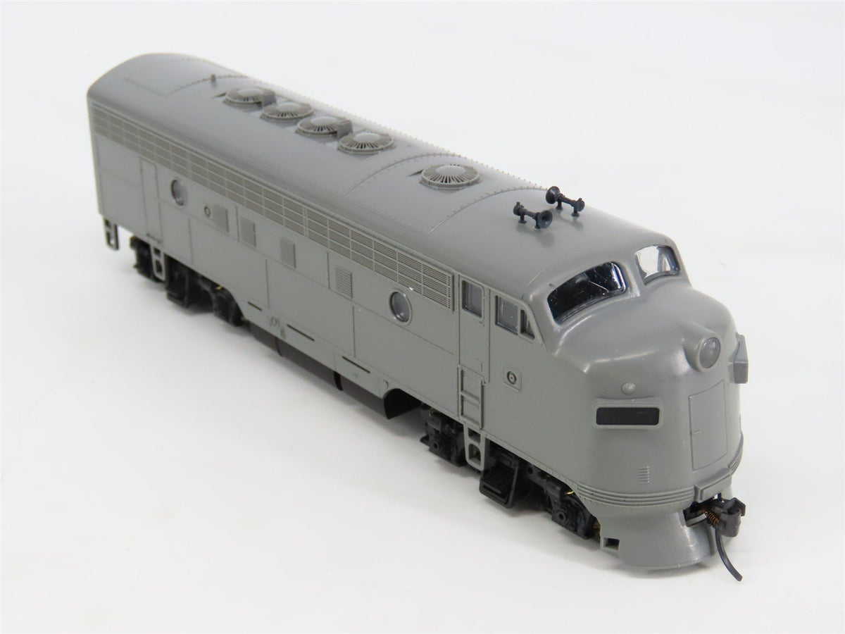 HO Scale Stewart Hobbies 9000 Undecorated F7A Diesel Locomotive