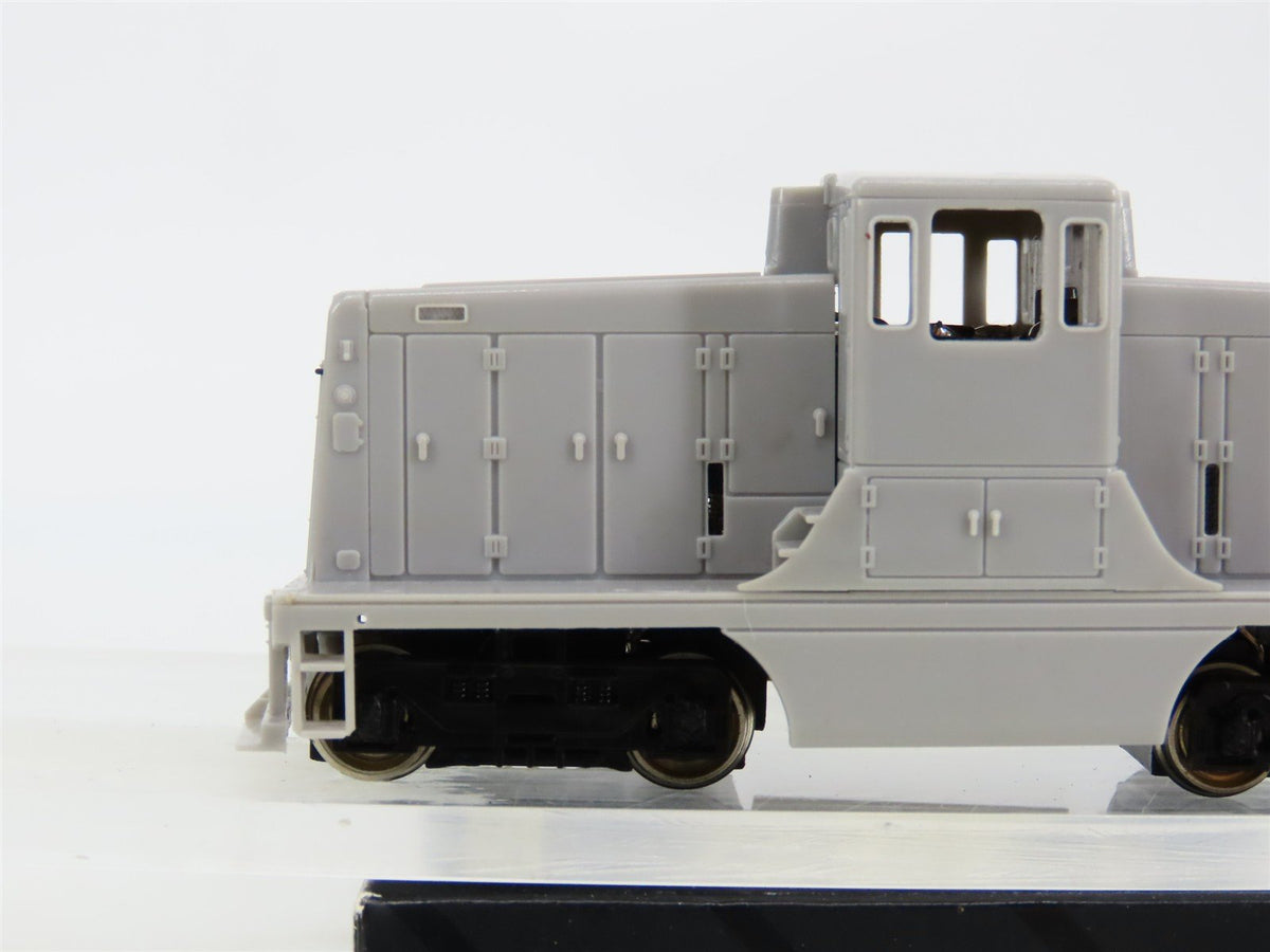 HO Scale Bachmann Spectrum 80001 Undecorated GE 44-Tonner Diesel Locomotive