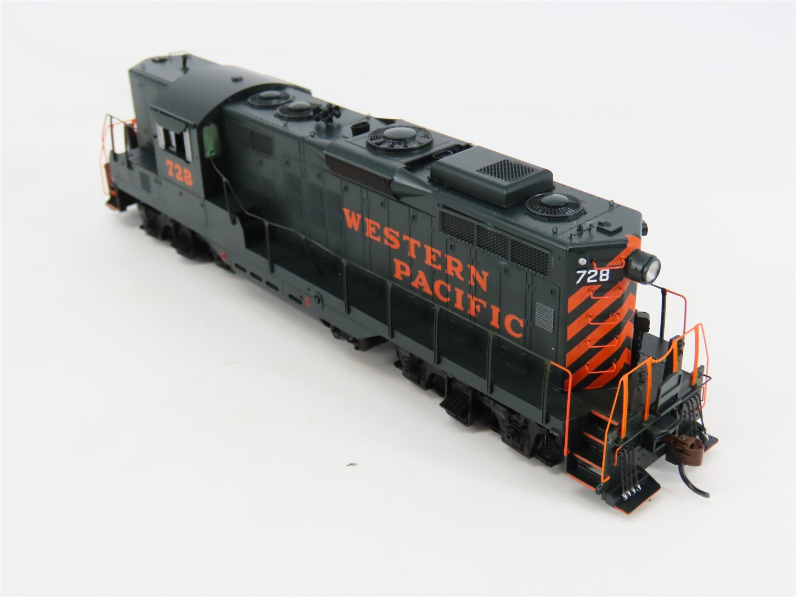 HO Scale Athearn Genesis G62543 WP Western Pacific GP9 Diesel Locomotive #728