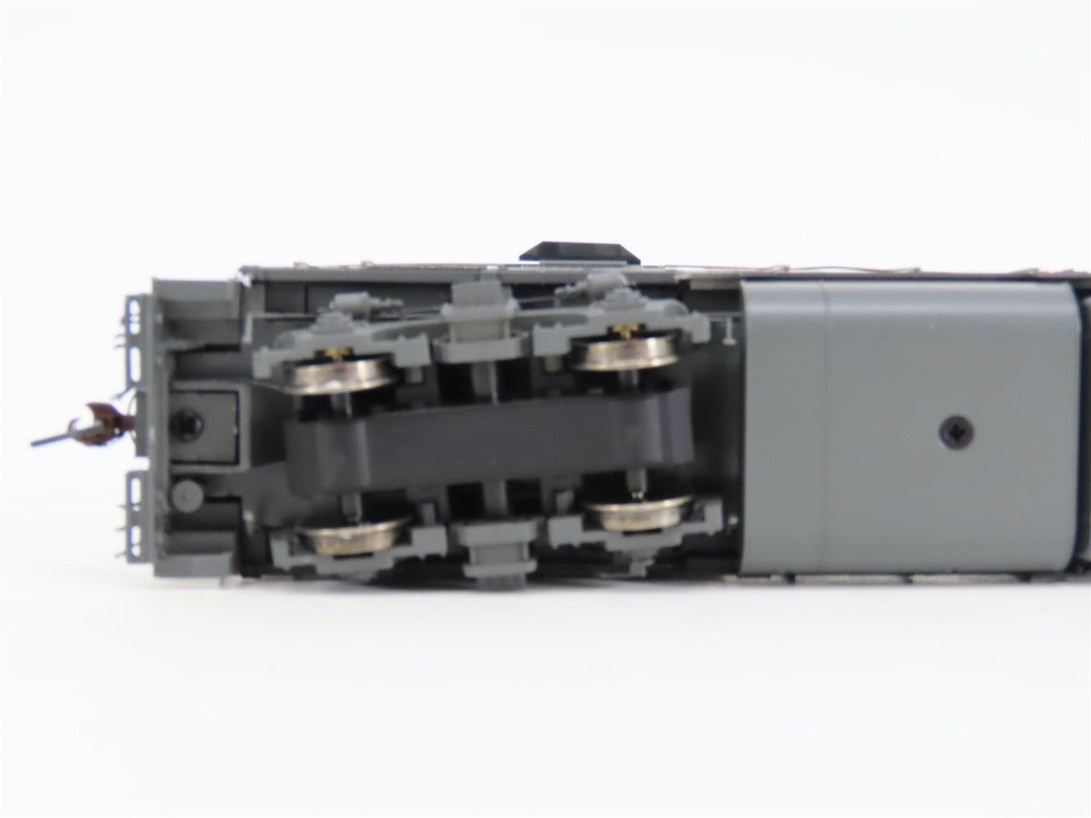 HO Scale Athearn Genesis G62479 SP Southern Pacific GP9 Diesel Locomotive #3384