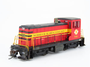 HO Bachmann NS Norfolk Southern 70-Ton Diesel Switcher 2-Unit Set w/DCC - Custom