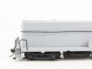 HO Scale Walthers Undecorated FM H10-44 Diesel Locomotive