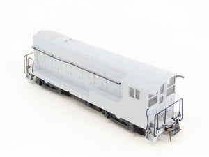 HO Scale Walthers Undecorated FM H10-44 Diesel Locomotive