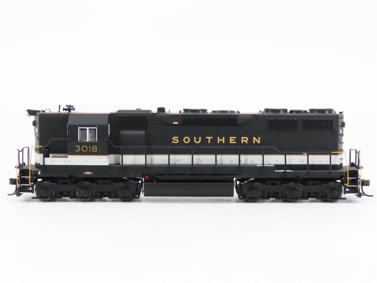 HO Atlas Master SOU Southern EMD SD35 High Nose Diesel Custom Rd #3018 w/ DCC