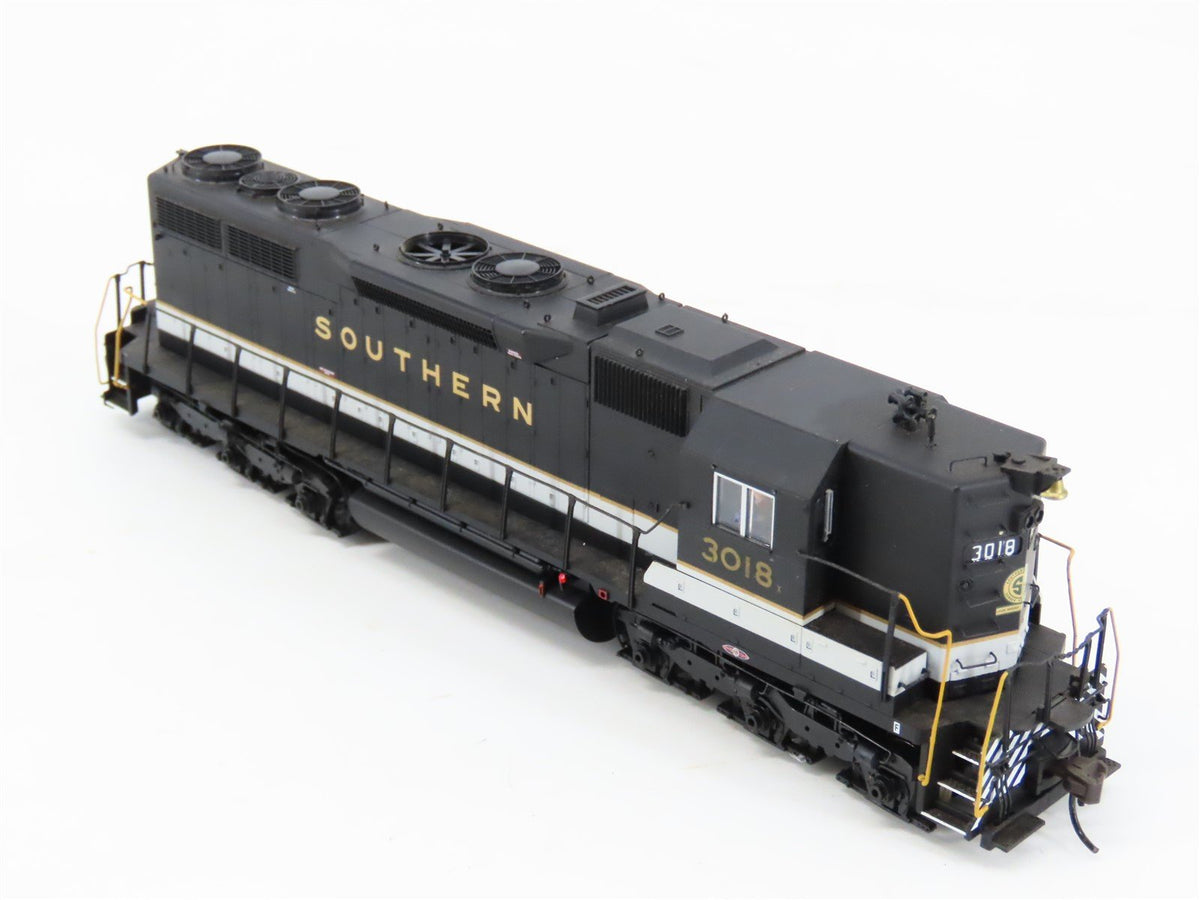 HO Atlas Master SOU Southern EMD SD35 High Nose Diesel Custom Rd #3018 w/ DCC