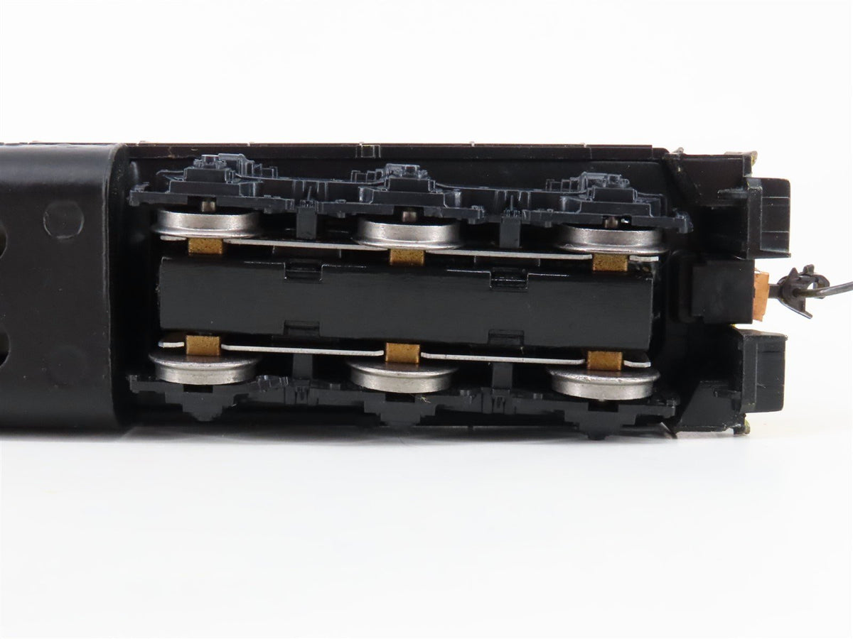 HO Scale Athearn D&amp;RGW Rio Grande EMD SD9 Diesel Locomotive #5300 - Custom