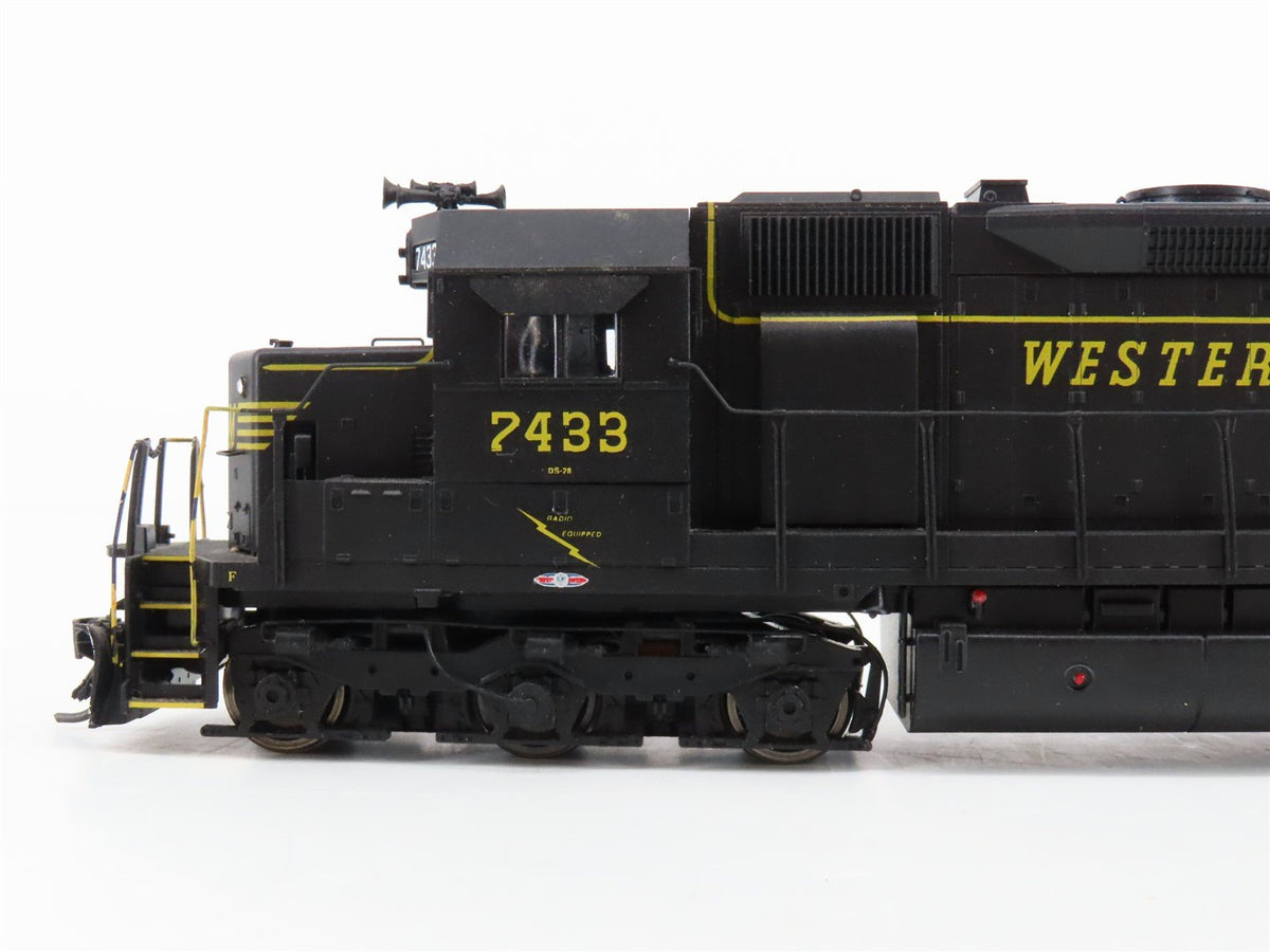 HO Scale Atlas Master WM Western Maryland EMD SD35 Diesel #7433 w/ DCC - Custom