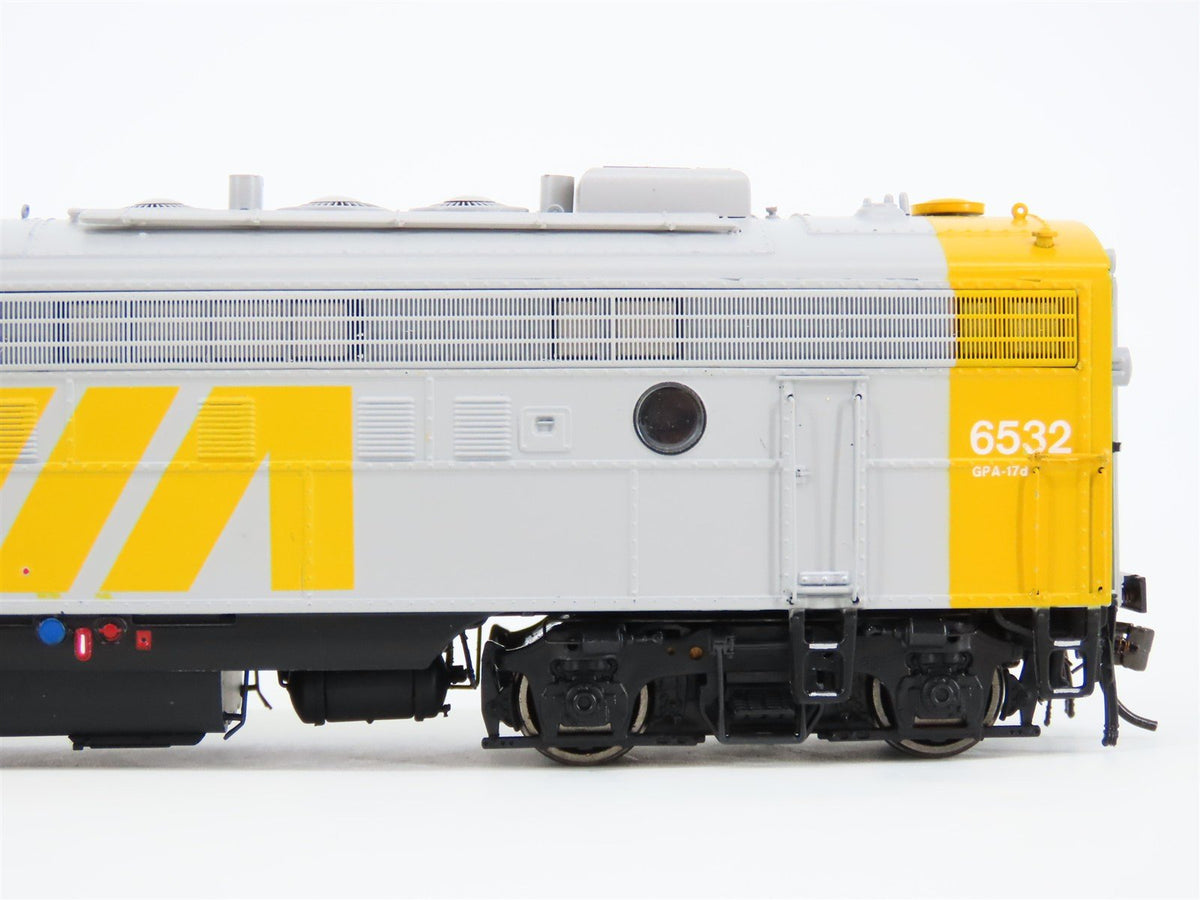 HO Scale Rapido VIA Rail &quot;Grey Ghost&quot; GMD FP9A Diesel #6532 - DCC Ready