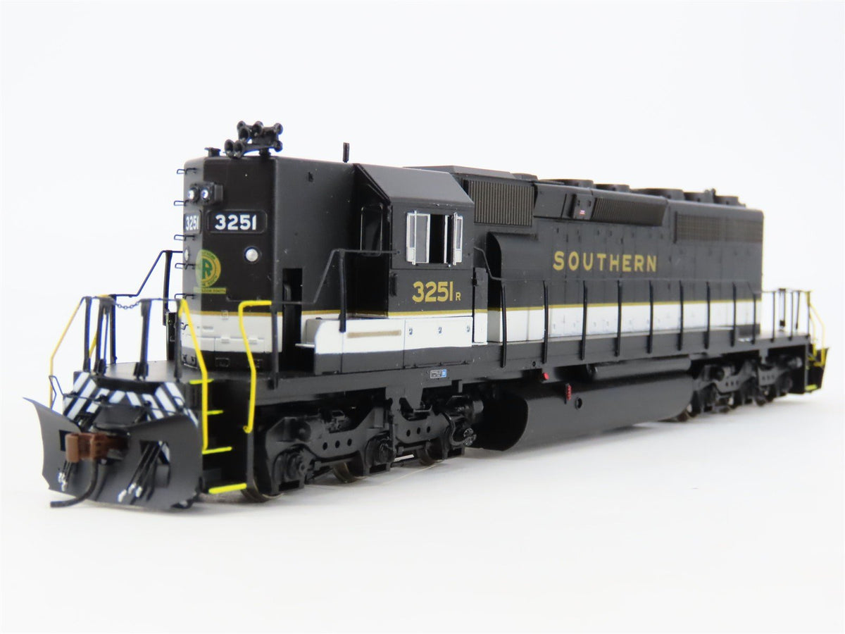 HO Scale Athearn 95184 SOU Southern EMD SD40-2 Diesel #3251R - DCC Ready