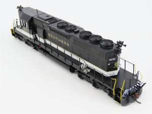 HO Scale Athearn 95184 SOU Southern EMD SD40-2 Diesel #3251R - DCC Ready