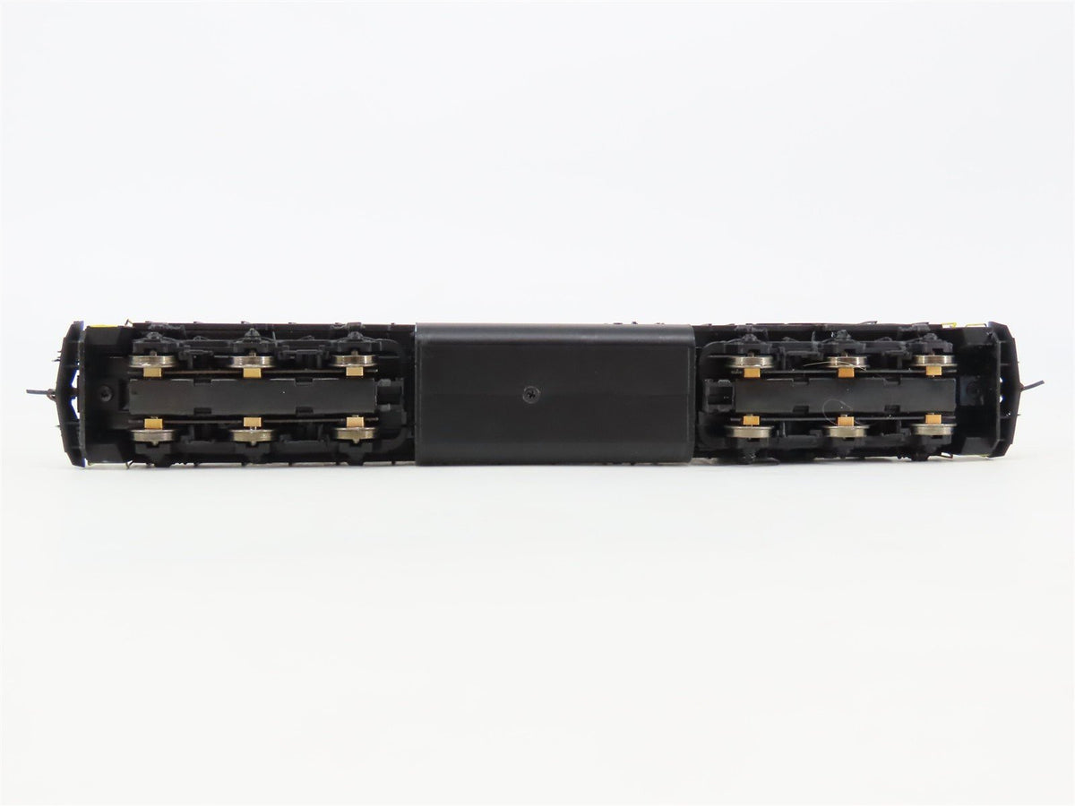 HO Scale Athearn 95184 SOU Southern EMD SD40-2 Diesel #3251R - DCC Ready