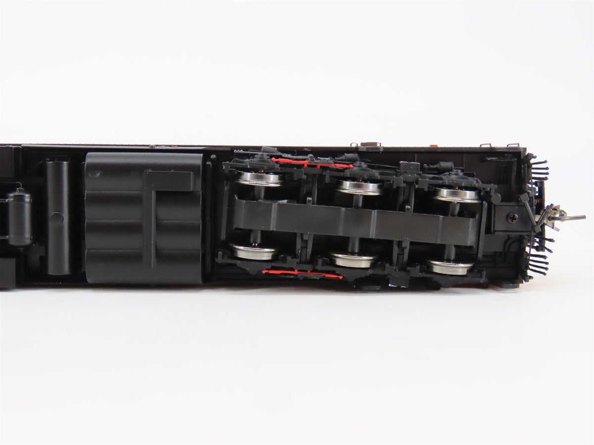 HO Scale Rapido NH New Haven &quot;McGinnis&quot; EMD FL9 Diesel #2043 - DCC Ready