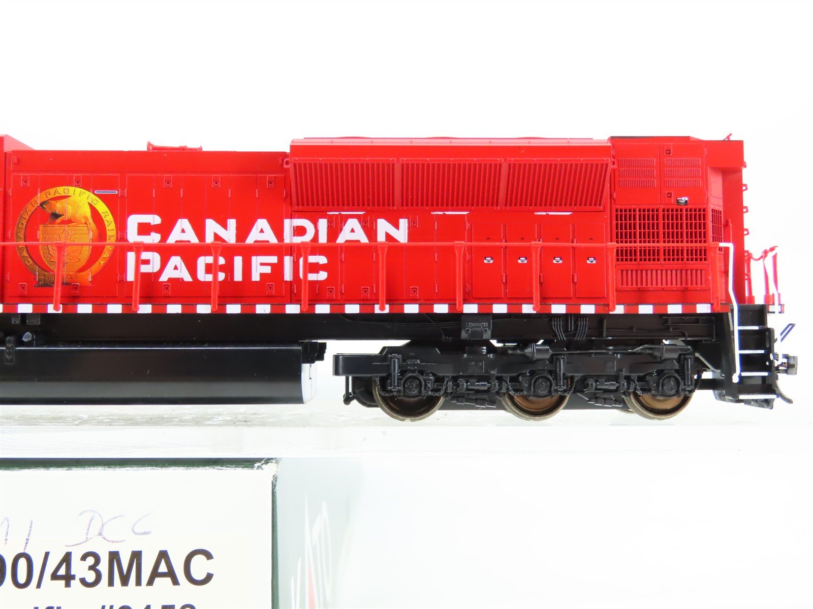 HO KATO 37-6367 CP Canadian Pacific EMD SD90/43MAC Diesel #9152 w/ DCC & Sound