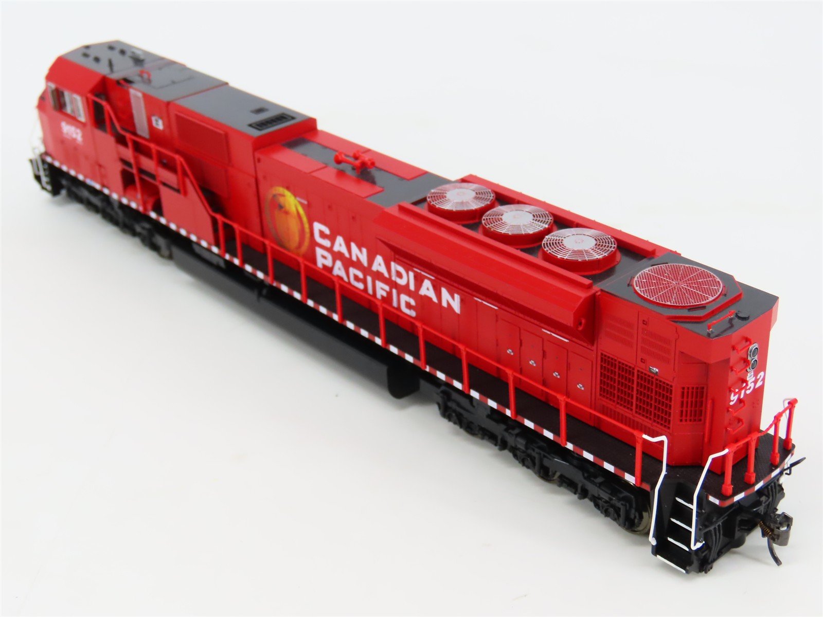 HO KATO 37-6367 CP Canadian Pacific EMD SD90/43MAC Diesel #9152 w/ DCC & Sound