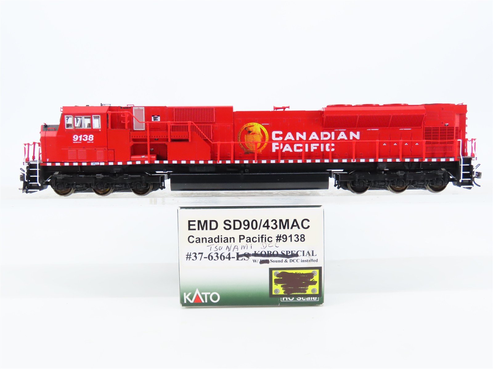 HO KATO 37-6364 CP Canadian Pacific EMD SD90/43MAC Diesel #9138 w/ DCC & Sound