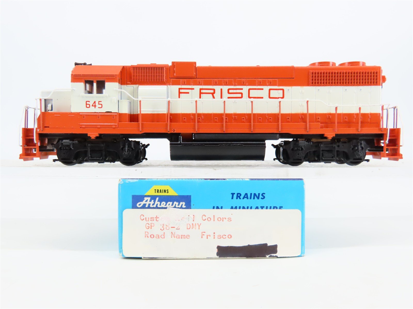 HO Scale Athearn SLSF Frisco EMD GP38-2 Diesel #645 - Unpowered - Custom