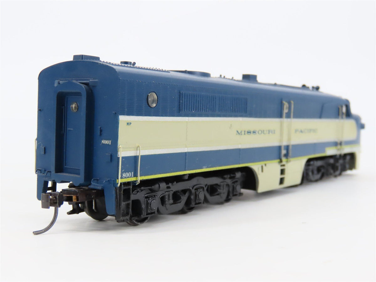 HO Scale Athearn MP Missouri Pacific ALCO PA Diesel #8001 - Unpowered - Custom