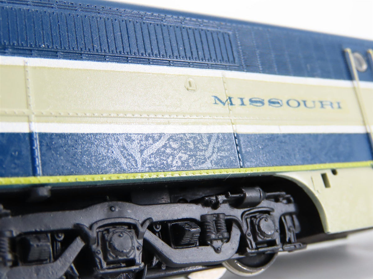HO Scale Athearn MP Missouri Pacific ALCO PA Diesel #8001 - Unpowered - Custom