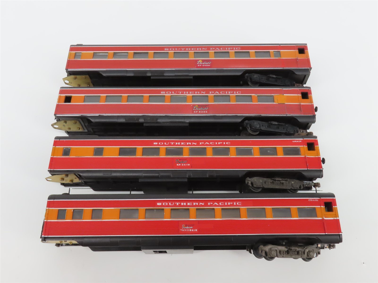 LOT of 4 HO Scale SP Southern Pacific Daylight Coach Passenger Cars