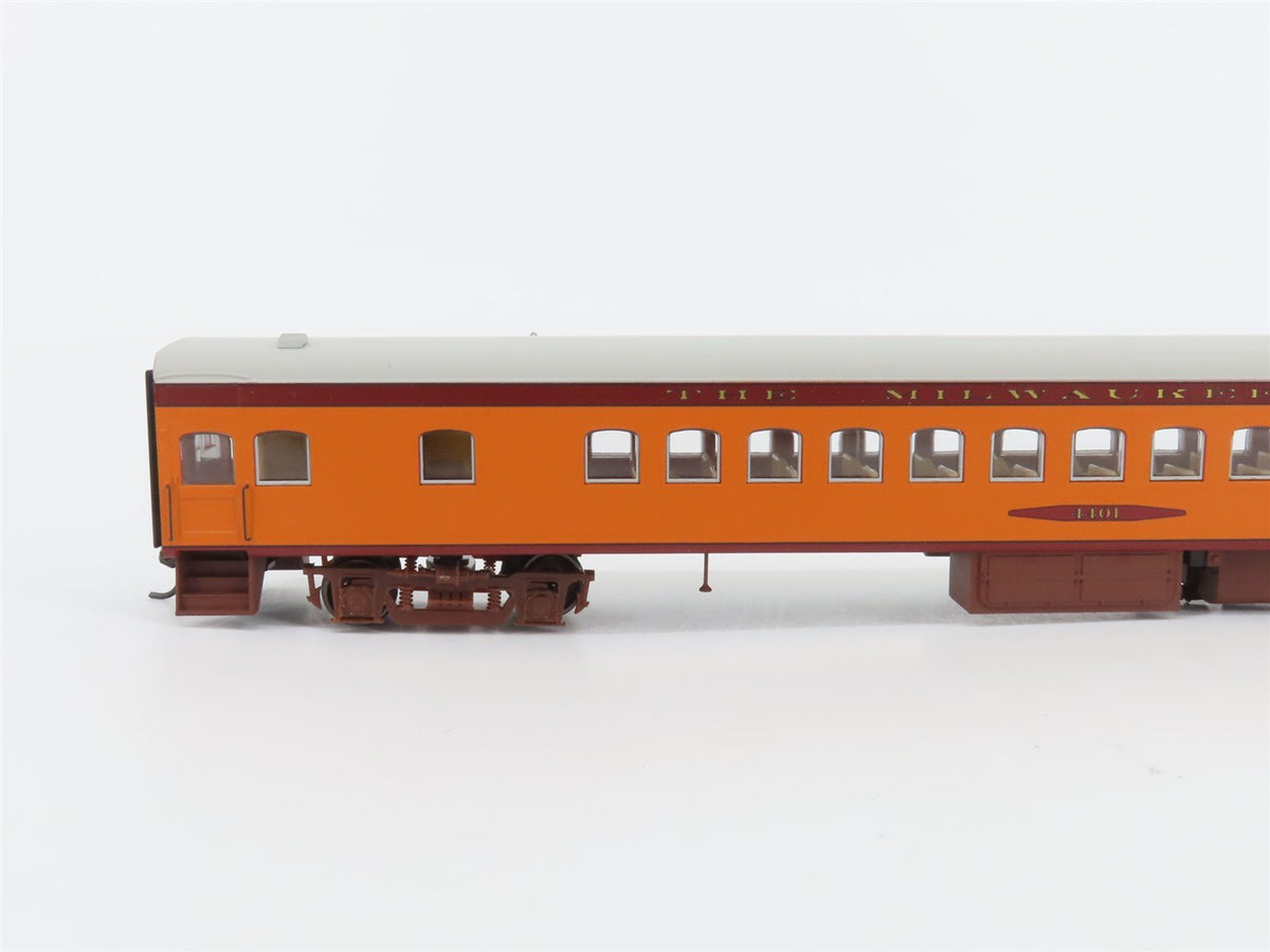 HO Scale Fox Valley Models FVM 10031 MILW Hiawatha Coach Passenger #4401