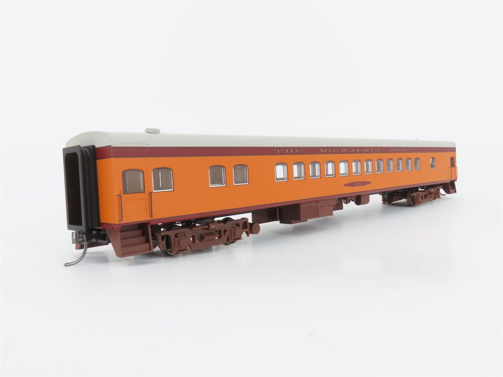 HO Scale Fox Valley Models FVM 10031 MILW Hiawatha Coach Passenger #4401