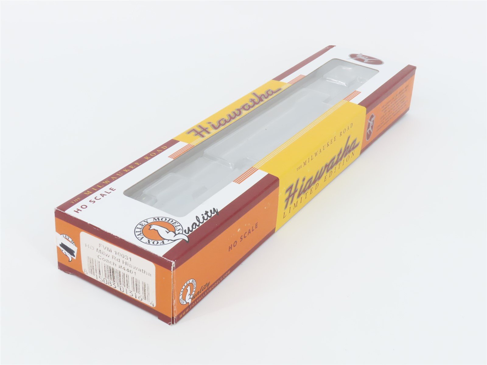 HO Scale Fox Valley Models FVM 10031 MILW Hiawatha Coach Passenger #4401